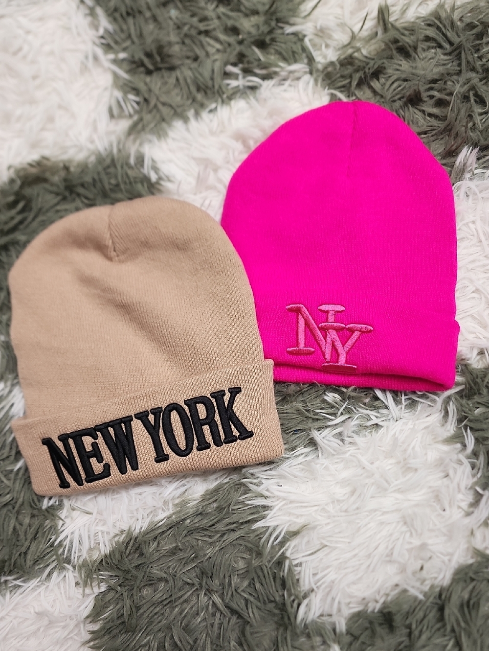 New York Fleece Lined Beanie Bundle